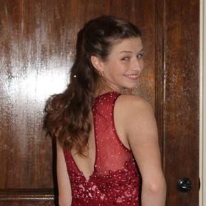 Meet your Posher, Cari